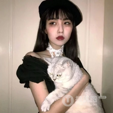 长发高冷酷女生微信头像4月26日推荐