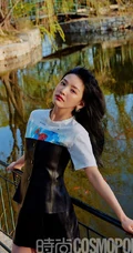 章若楠多套气质复古时尚穿着游公园美拍登杂志封面写真图片