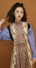 少女周也青涩甜美元气运动写真照图集