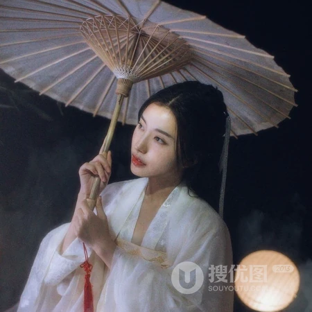 提纸灯笼的古风少女，仙气的汉服女生头像4月27日合集