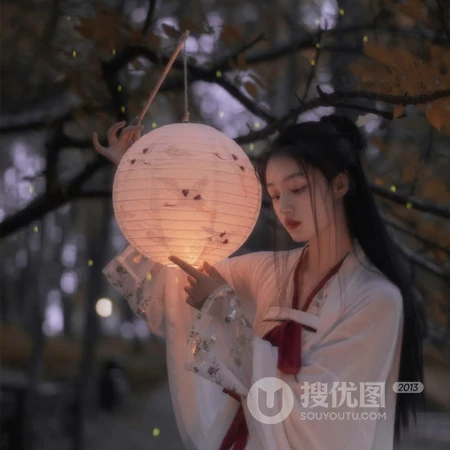 提纸灯笼的古风少女，仙气的汉服女生头像4月27日合集