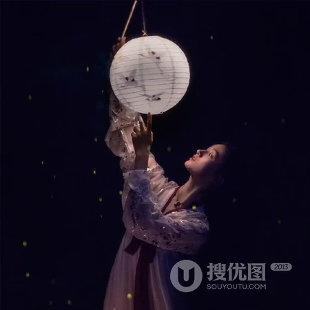 提纸灯笼的古风少女，仙气的汉服女生头像4月27日合集