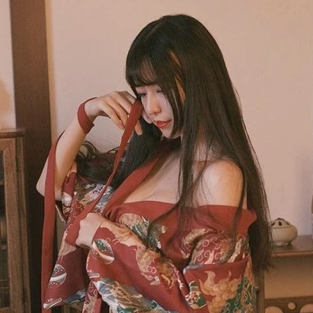 穿和服的气质小姐姐QQ头像套图推荐，好喜欢啊