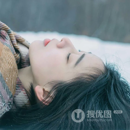 不露脸真人女生侧颜伤心心情高清QQ头像