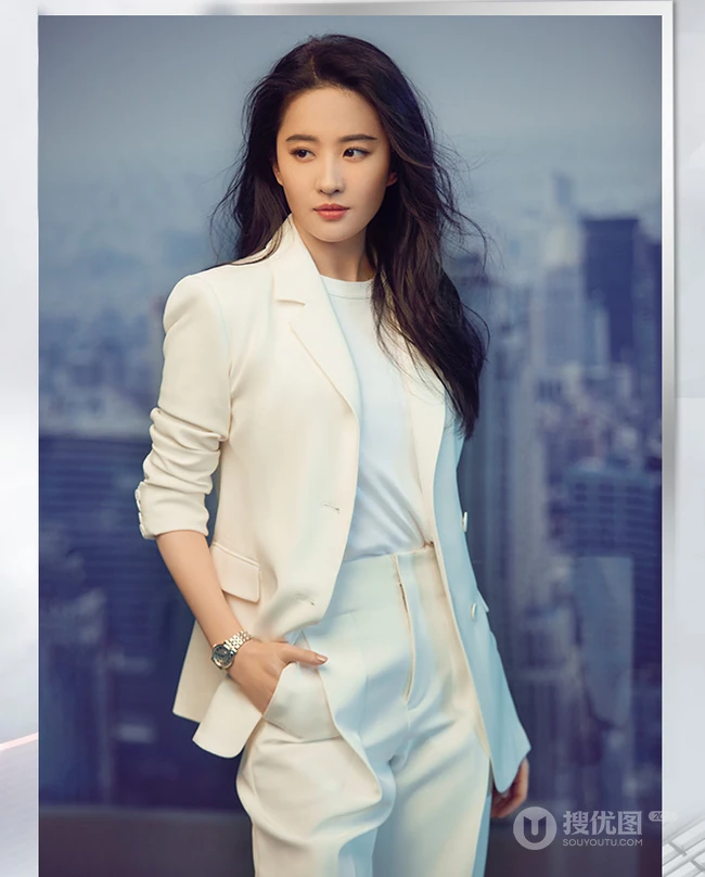 刘亦菲全白look西装套装气质美丽大方写真图片