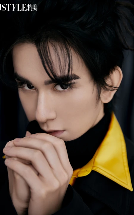 朱赞锦化身超级美少年帅气俊朗古典写真照片图集