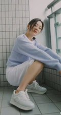 袁姗姗微博4月28日晒氧气感满满美照