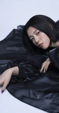 三吉彩花个性非主流格调《伊周》杂志写真图集美照