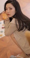 大长腿女生小姐姐居家悠闲动人小气质私密写真图片