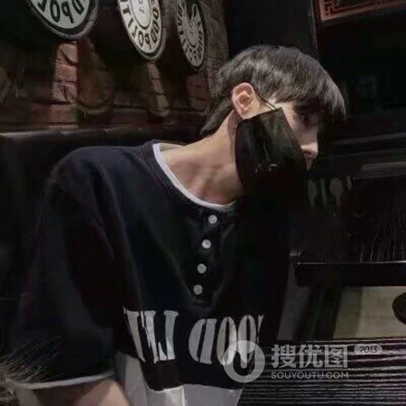 抽烟耍酷，高冷帅气的小哥哥微信头像图片
