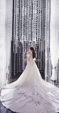 大眼睛女生李依宸如花间精灵优雅气质白裙写真图片