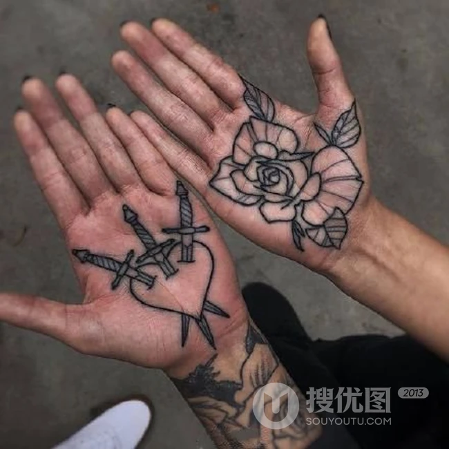纹身手心掌心里的创意纹身图案男图片 第2张