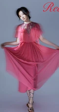 陈小纭多套服饰诠释典雅甜美杂志写真图片
