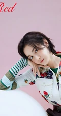 陈小纭多套服饰诠释典雅甜美杂志写真图片