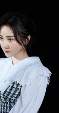 陈小纭多套服饰诠释典雅甜美杂志写真图片