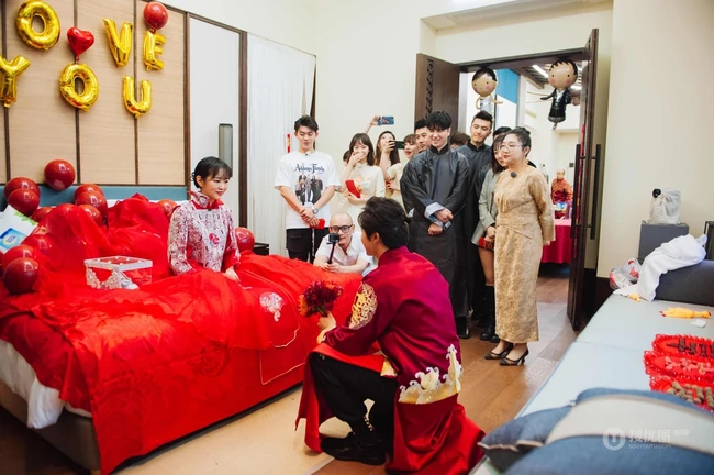 真人秀节目《婚前21天》李嘉铭，刘泳希两人结婚婚礼图片
