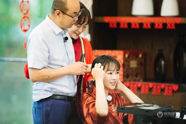 真人秀节目《婚前21天》李嘉铭，刘泳希两人结婚婚礼图片