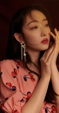 蒋梦婕气质温柔粉色水果裙写真图片