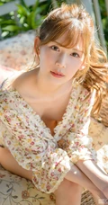 明里紬图片，明里紬小碎花裙清新手机壁纸图片