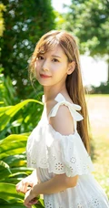 明里紬图片，明里紬小碎花裙清新手机壁纸图片