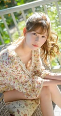 明里紬图片，明里紬小碎花裙清新手机壁纸图片