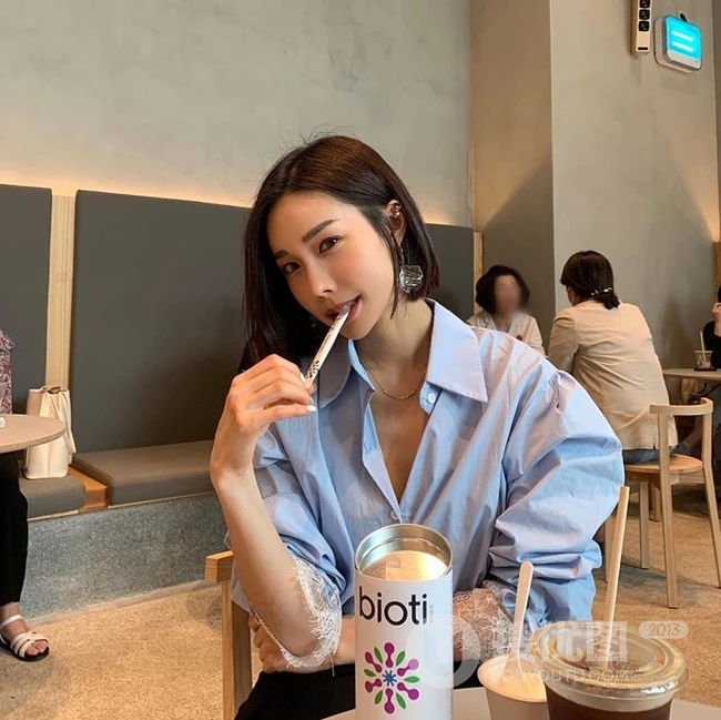 知性女生短发图片，女生2020最新款短发齐肩发型甜美图片 第3张