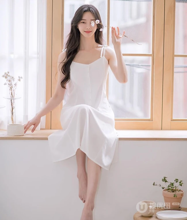 2020最洋气的减龄发型，长发波浪卷发型女生图片欣赏 第10张