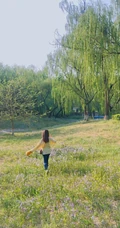 李兰迪小树林清新唯美照片