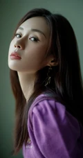 郑合惠子甜美侧颜动人写真图片