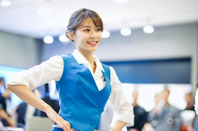 台湾啦啦队女生正妹陈怡叡气质甜美自拍，写真，生活照图片图集