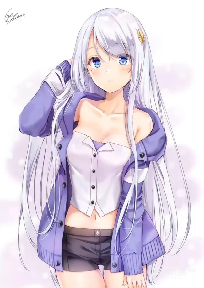 清凉夏日气质二次元热裤，短裤动漫女生甜心插画图片合集