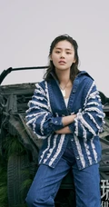 女生马思纯瑞丽伊人风尚5月号131杂志图片，湿发发型展个性时尚