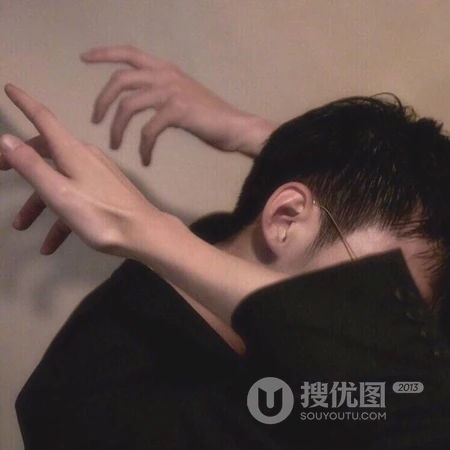 打领带的痞帅男生等微信头像推荐