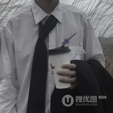 打领带的痞帅男生等微信头像推荐