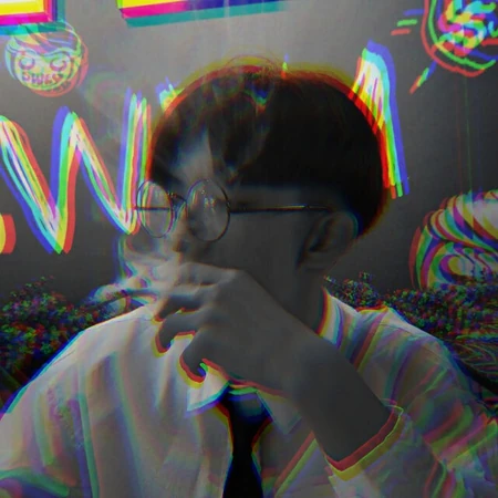 代表伤心，失恋等心情的男生头像，帅哥模糊光圈创意头像图片
