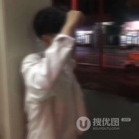 代表伤心，失恋等心情的男生头像，帅哥模糊光圈创意头像图片