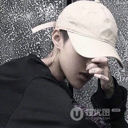 不拽怎么是年轻人，时尚帅哥拽拽的自拍真人头像图片