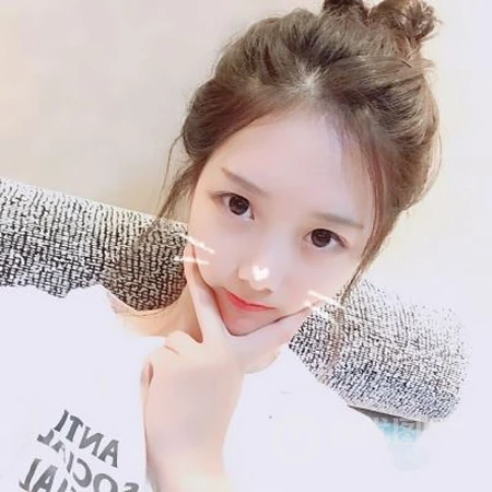 清新有氧的活力女生微信真人头像图片