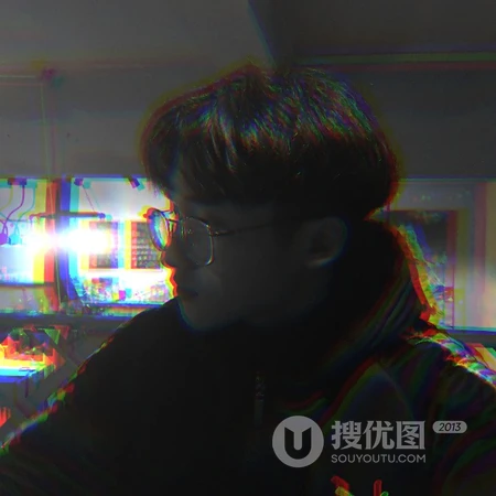带上眼镜才能把我爱的你看的更清，戴眼镜的帅哥头像推荐