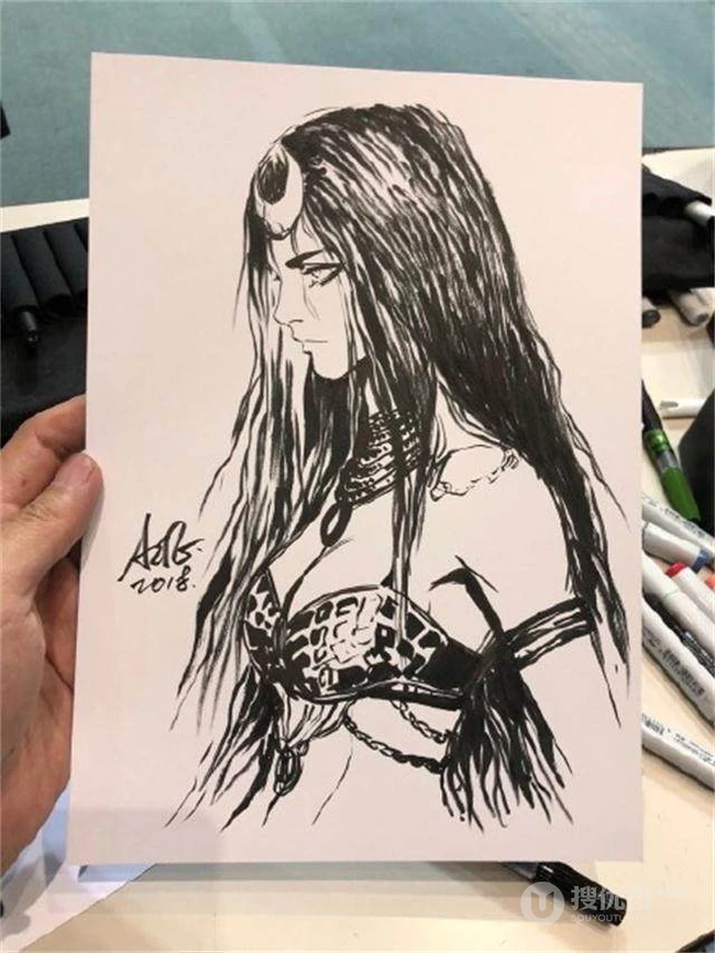漫画大师笔下马克笔手绘图片，一些经典的动漫漫画女性人物