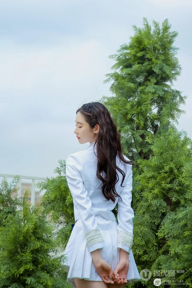 青春少女张艺凡活力满满生活照，训练照，舞台照写真图片