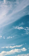 飞机划过的天空，恶劣天气云层高清摄影风景手机壁纸