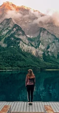 我的爱拥抱太阳，唯美的自然风景加欧美美女的场景高清手机壁纸