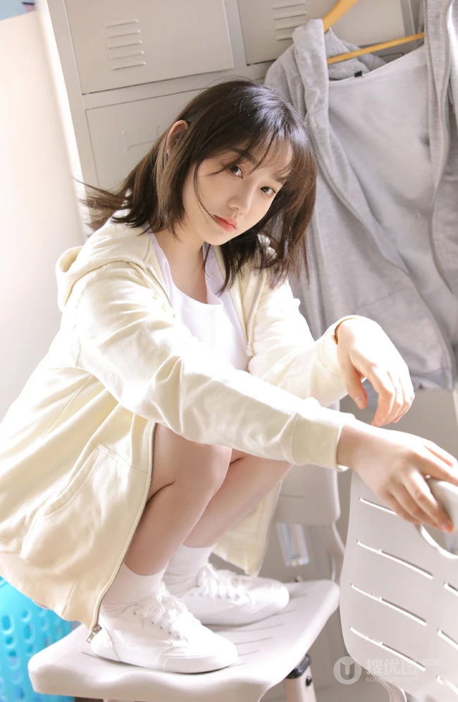 纯天然清新元气少女运动短裤居家慢生活清新写真图片集