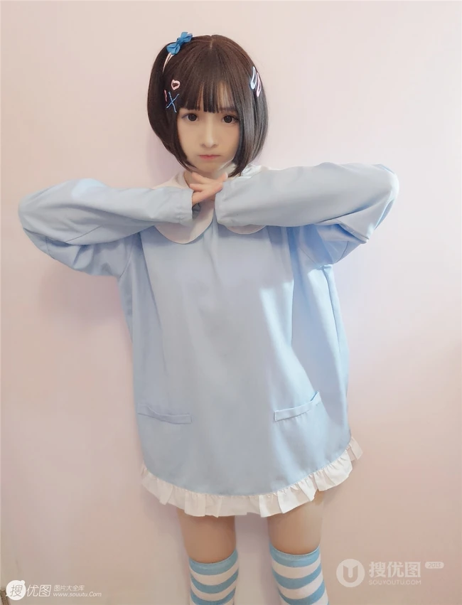 齐刘海短发网红COS女生萌妹古川很甜很撩翘屁股可爱写真图片