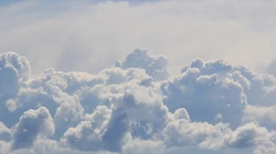 高清天空的云层唯美风景桌面壁纸图片