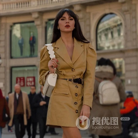 欧女生个性时尚穿搭街拍，高冷又气质的微信头像图片