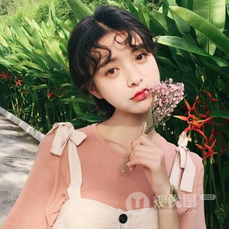 嘟嘴乖巧，少女心的真人女生头像图片