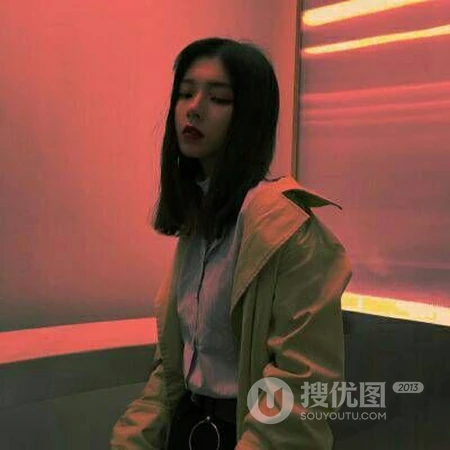 嘟嘴乖巧，少女心的真人女生头像图片