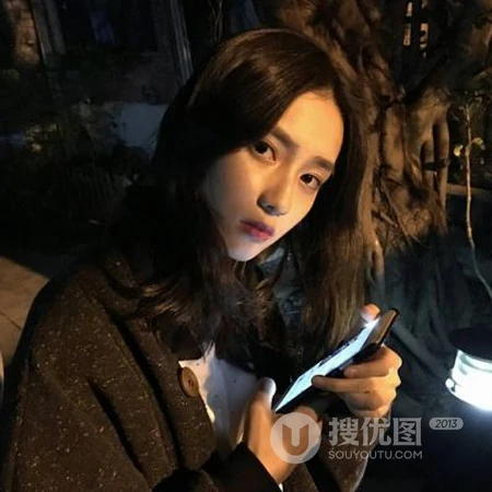 嘟嘴乖巧，少女心的真人女生头像图片